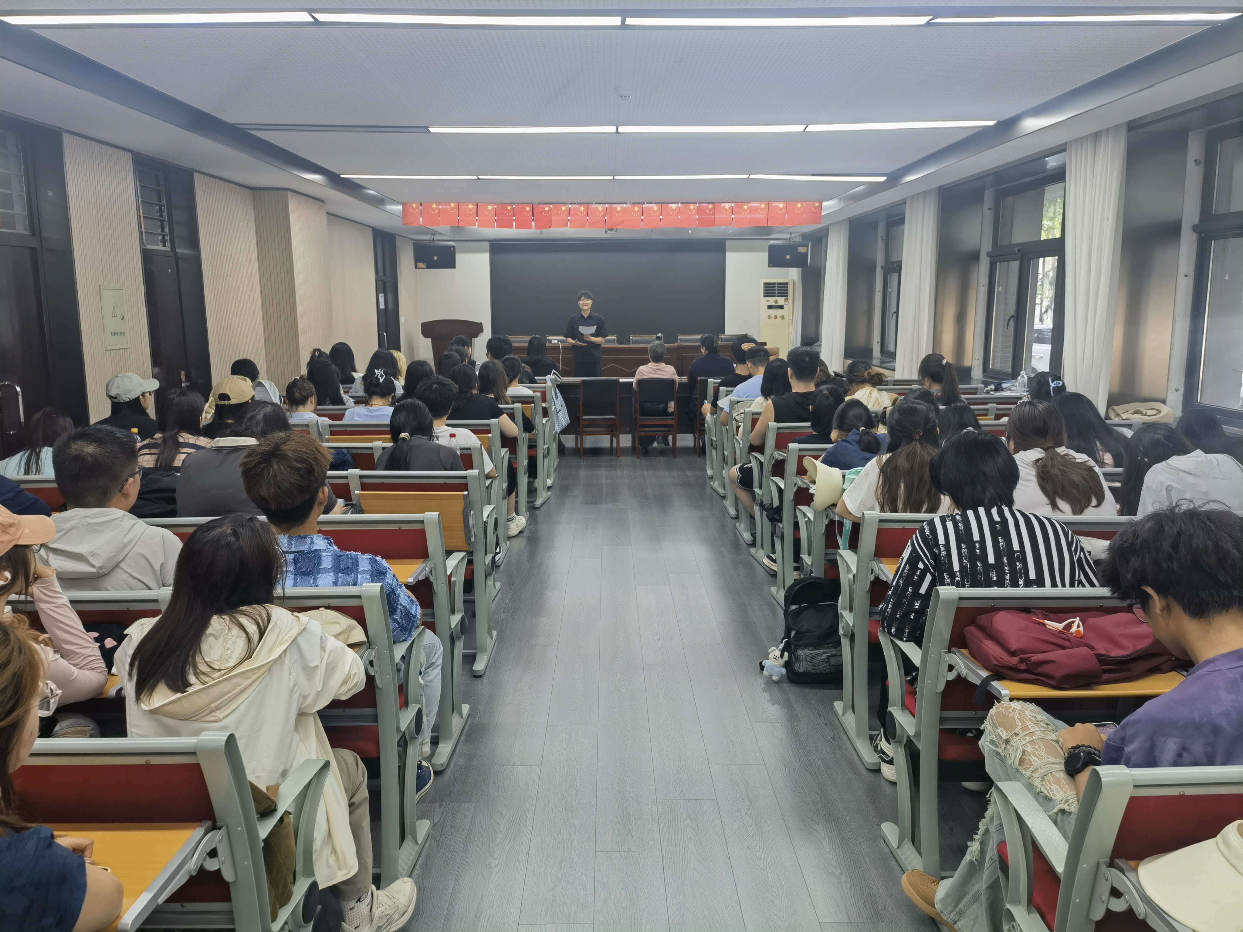 照片3.jpg
